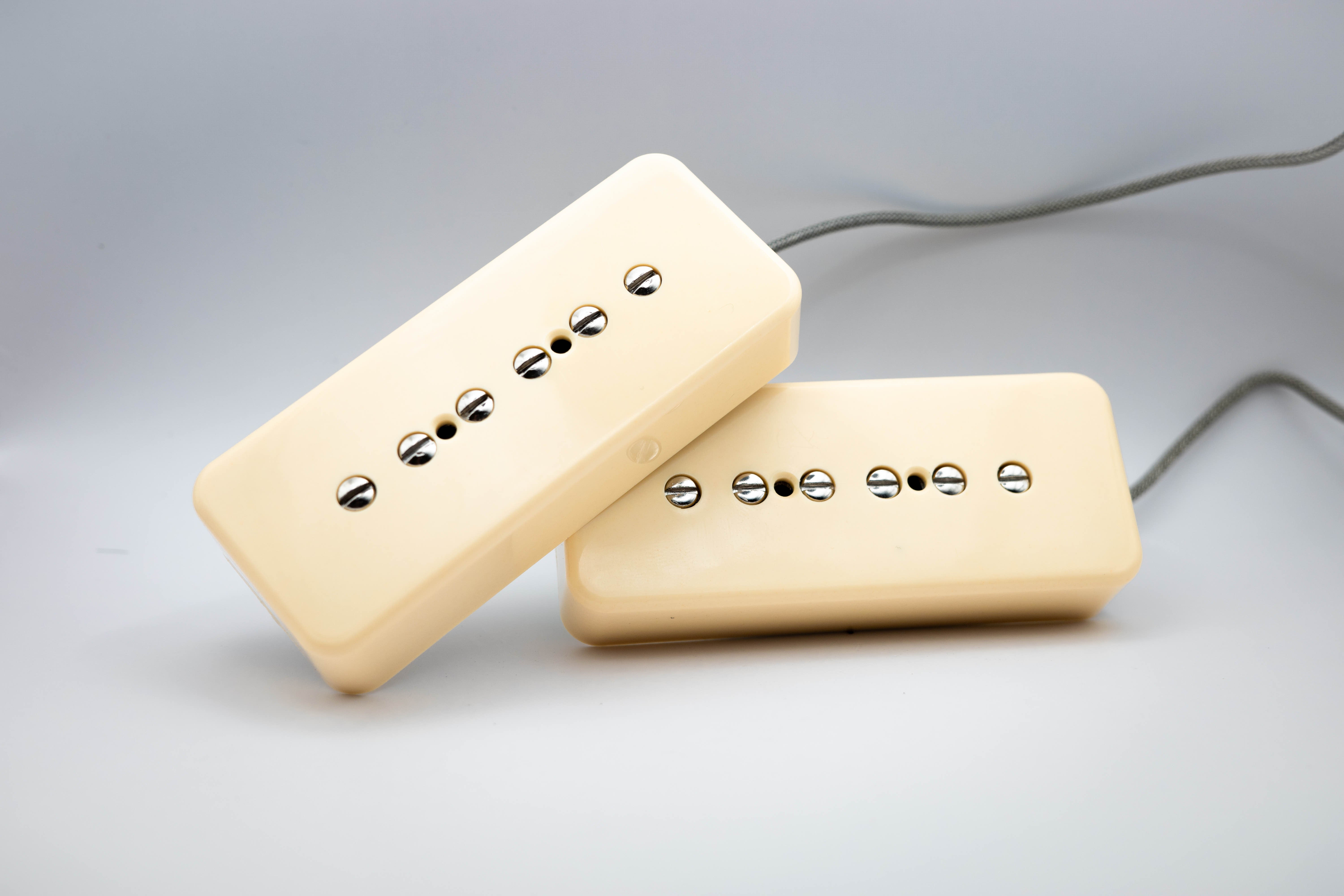 P-90 – Landline